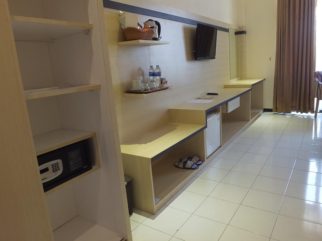 Jepara Indah Hotel Szoba fotó