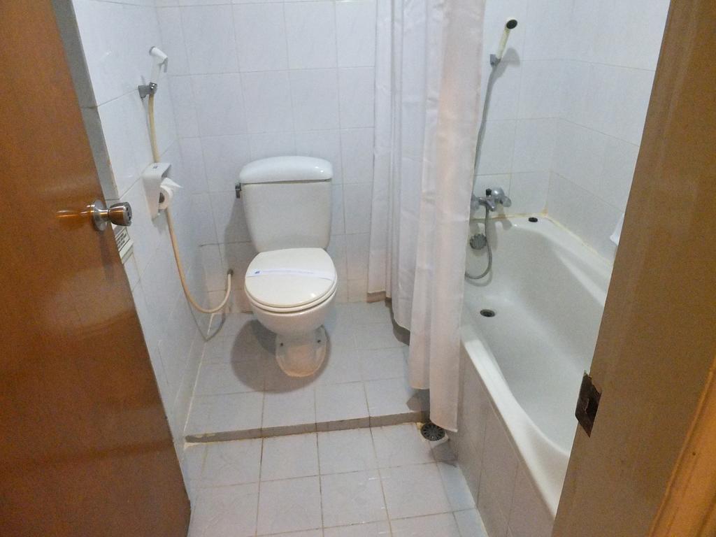 Jepara Indah Hotel Szoba fotó