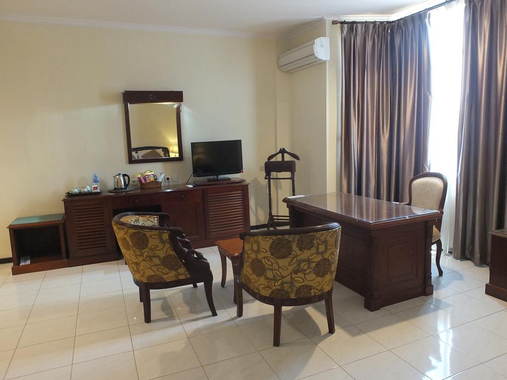 Jepara Indah Hotel Szoba fotó