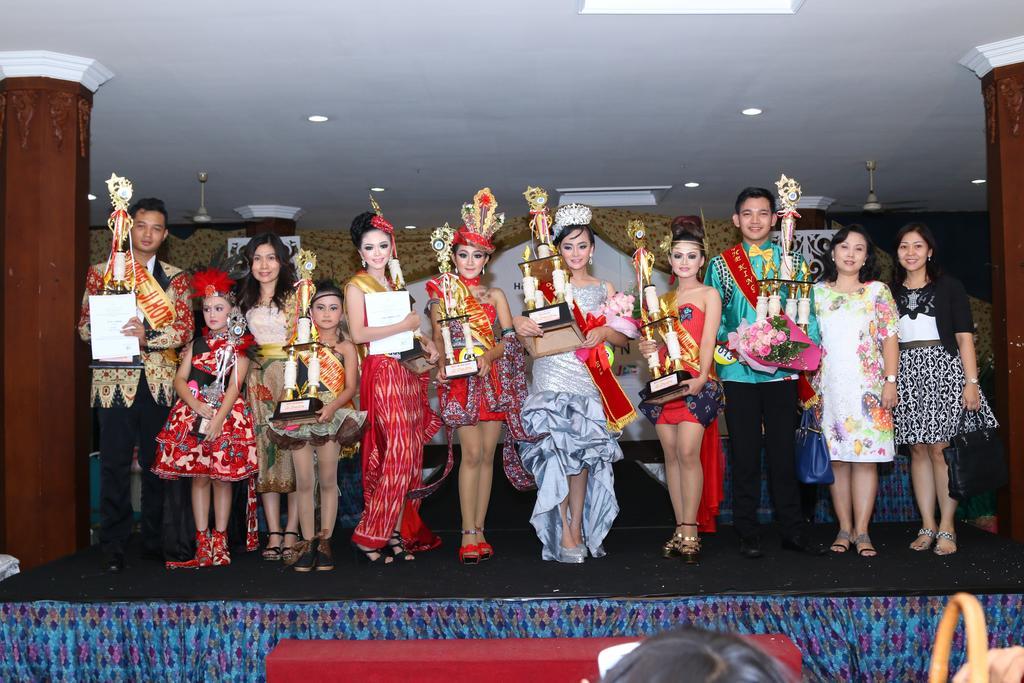 Jepara Indah Hotel Kültér fotó