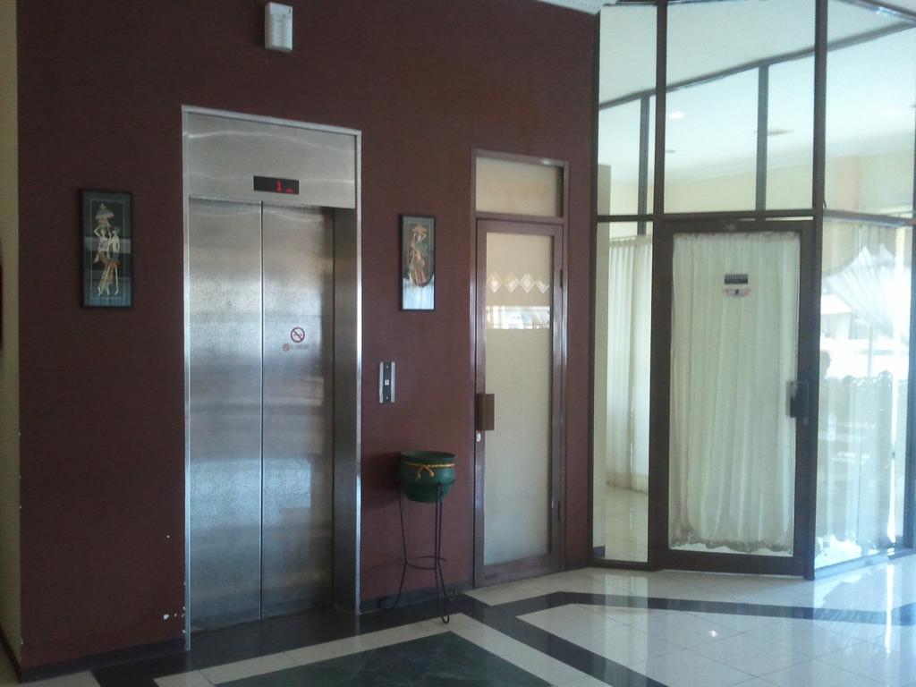 Jepara Indah Hotel Kültér fotó