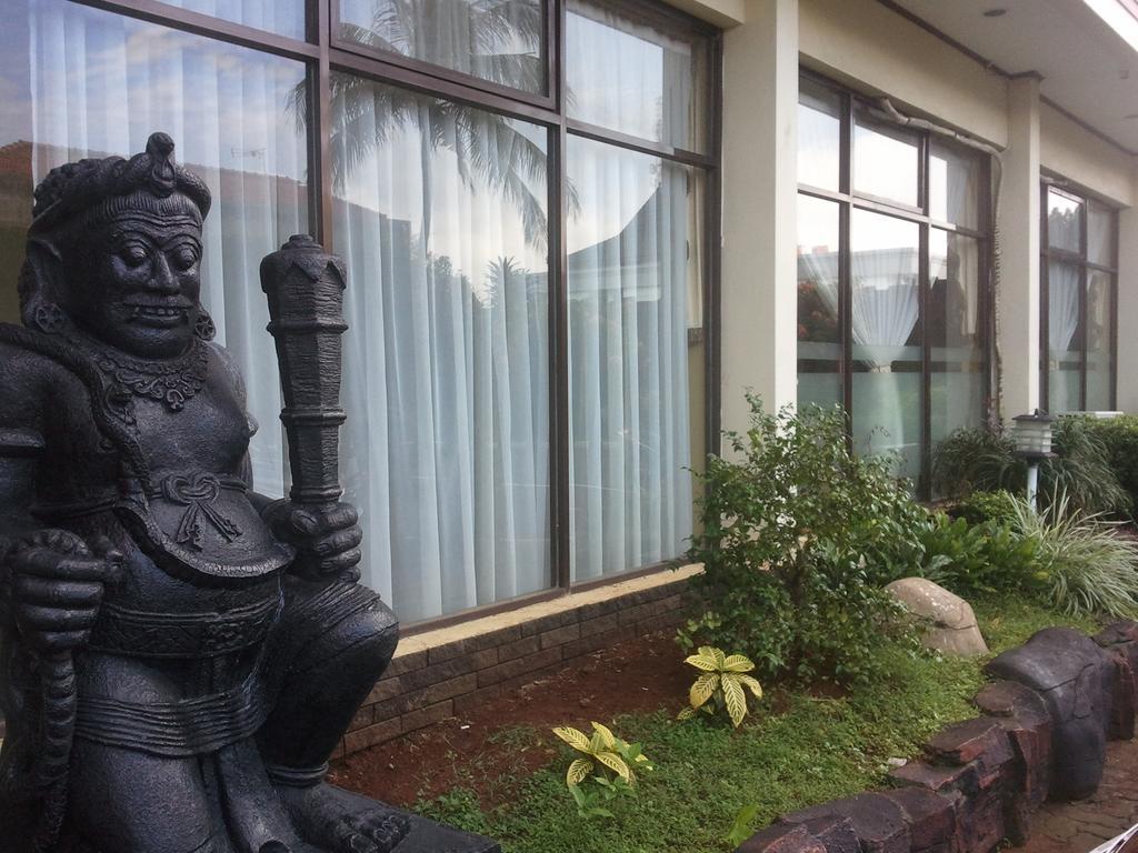Jepara Indah Hotel Kültér fotó