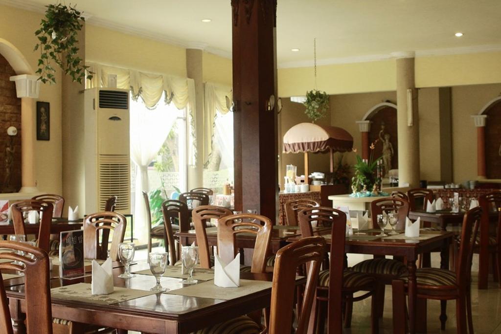 Jepara Indah Hotel Kültér fotó